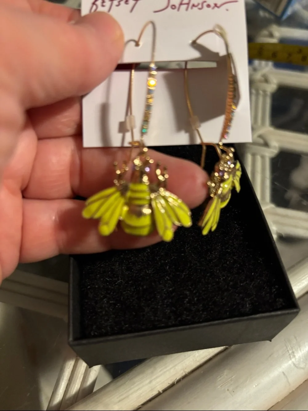 Betsey Johnson Yellow Enamel Bee Drop Earrings NWT - Picture 4 of 7